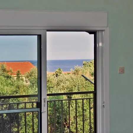 Katie's House - Halkidiki Holiday home Nea Poteidaia